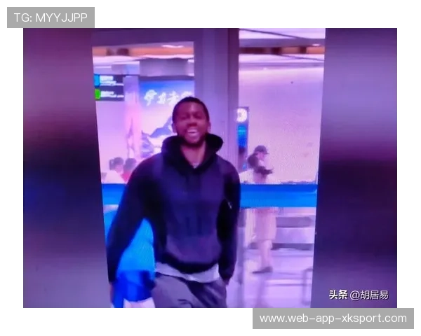 CBA外援突破中路急停跳投精准稳定